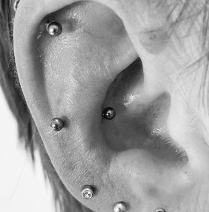 snug piercing